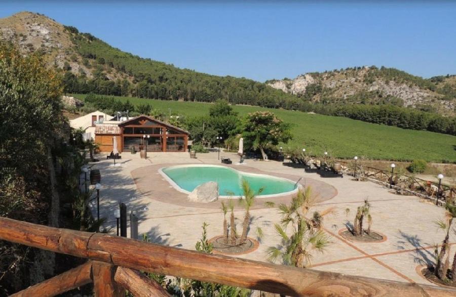 Agriturismo Tenute Pispisa Segesta Villa Calatafimi Kültér fotó